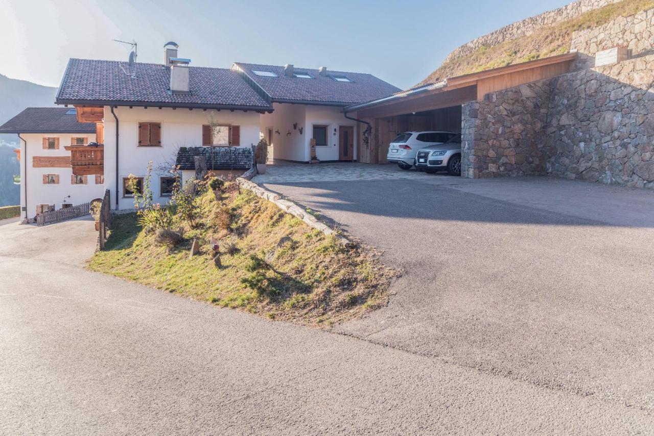 Guntschoellerhof Hochwart Fiè Eksteriør billede